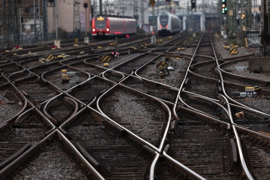 Malgré une offre de transport ferroviaire en légère baisse, les voyageurs ont davantage utilisé le train en 2023